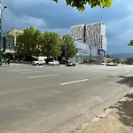 Premium Central Apartment